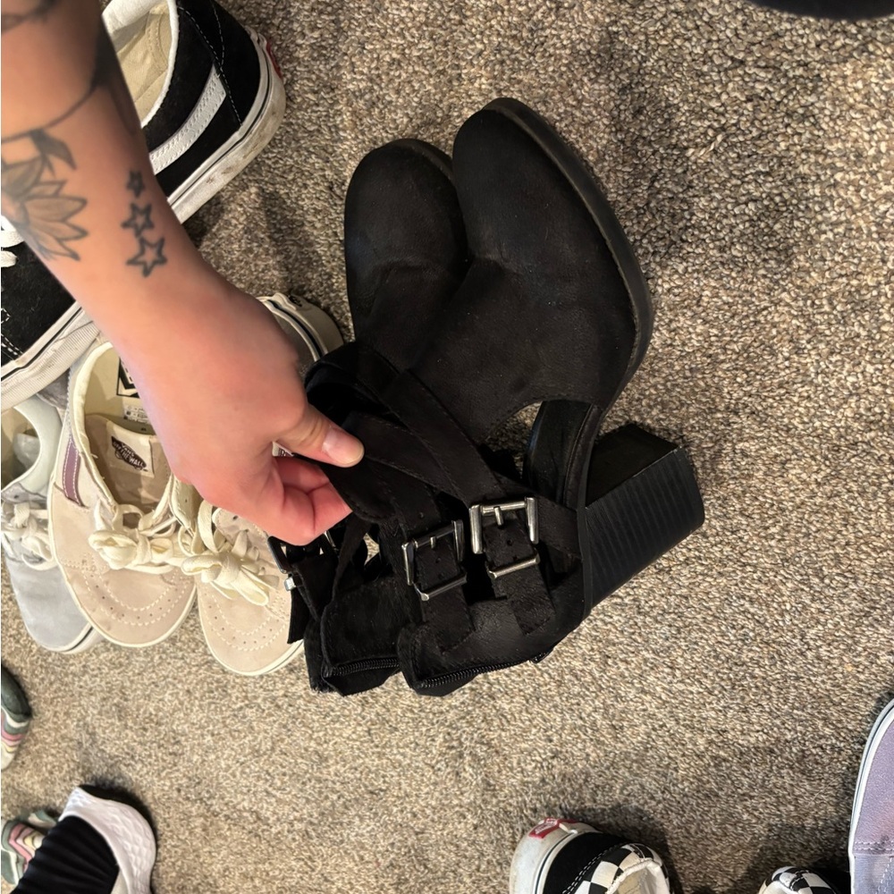 Stylish Black Women's Ankle Boots
